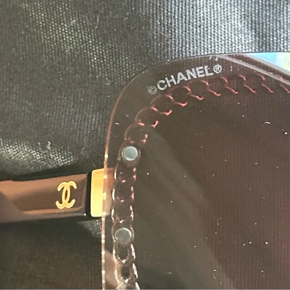 CHANEL Smoke Grey Black Sunglasses Gold Chain Detail Luxury Authentic Designer